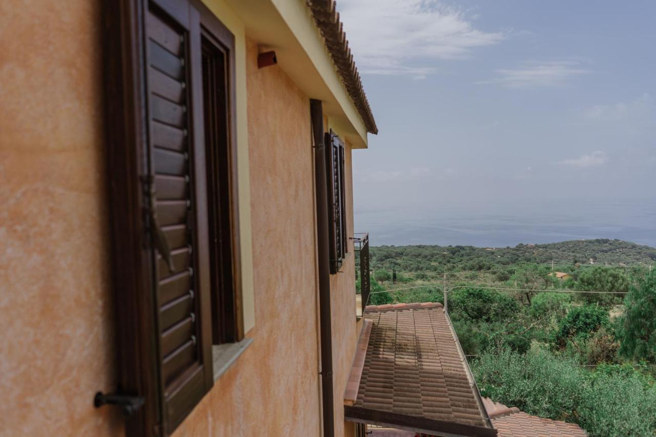 Hotel Relais Pian delle Starze à Marina di Camerota Extérieur photo